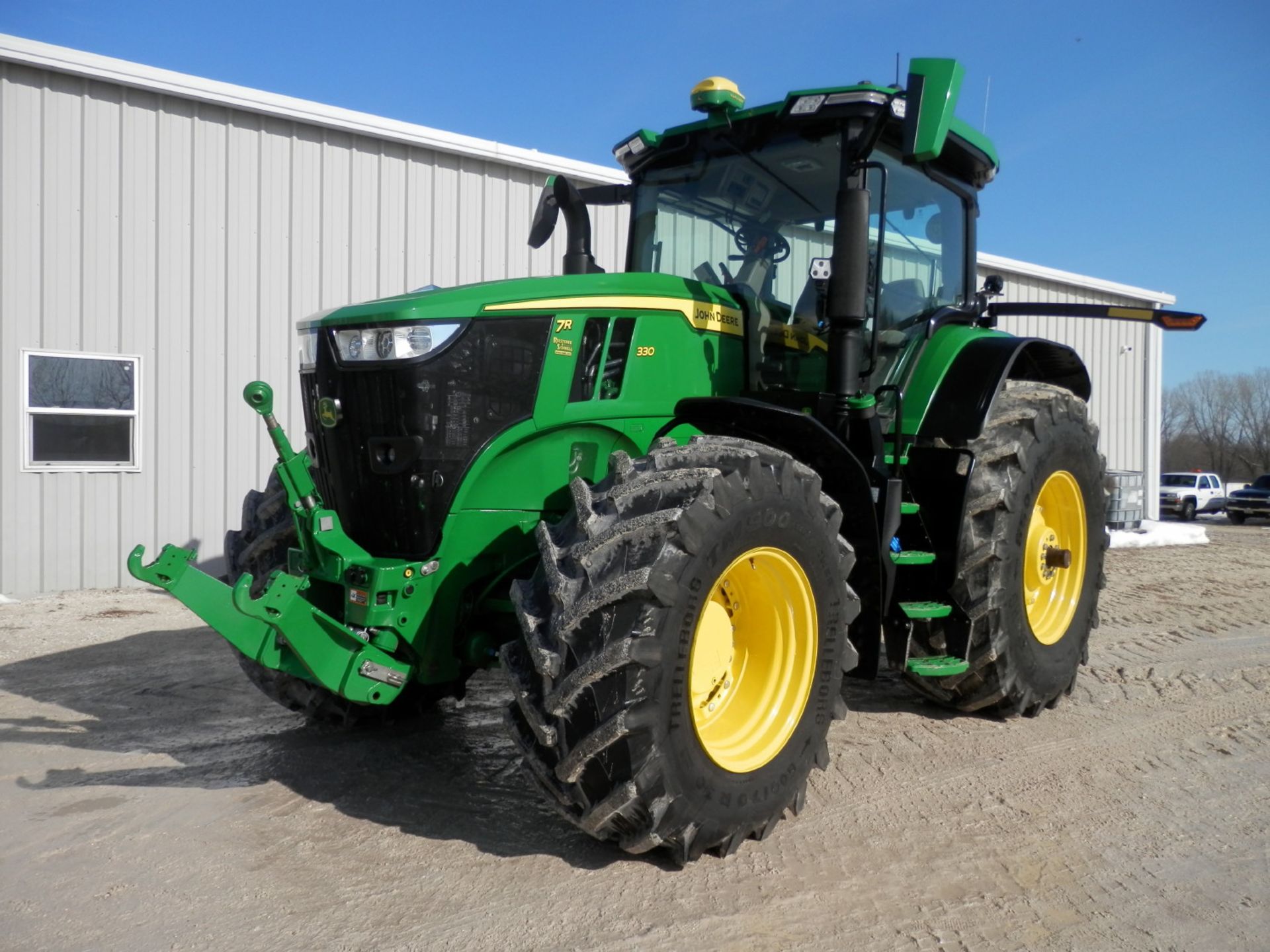 2022 JOHN DEERE 7R330 MFWD TRACTOR - Image 22 of 22