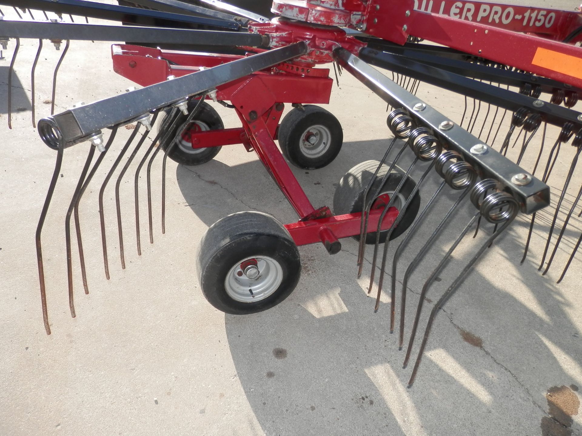 MILLER PRO 1150 ROTARY RAKE - Image 8 of 11