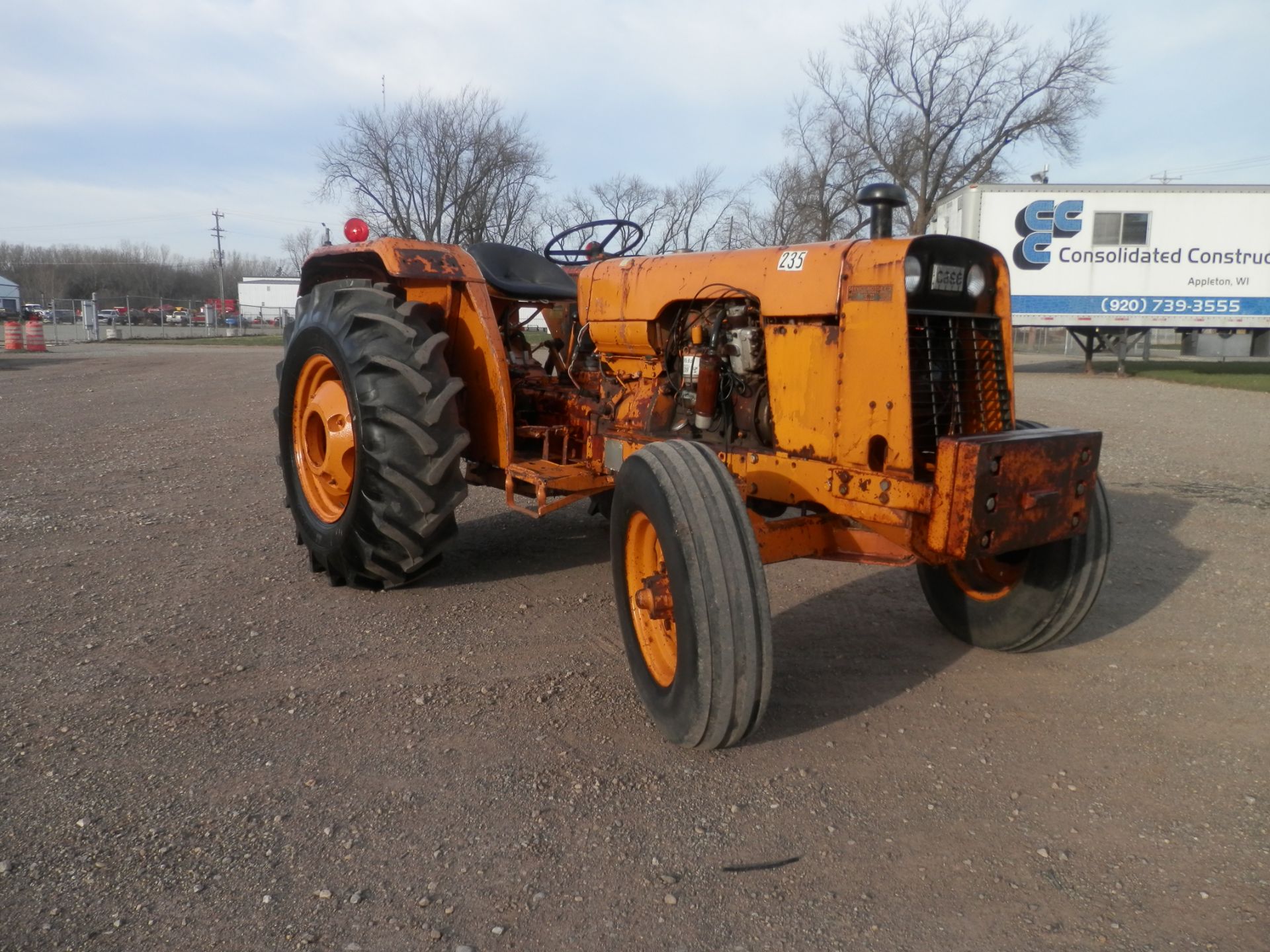 CASE 885 (DAVID BROWN) INDUSTRIAL DSL. UTILITY TRACTOR - Image 14 of 18