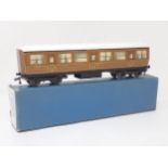 Hornby Dublo NE all 3rd Coach, boxed. Model in mint condition, box is a June 1952 in near perfect