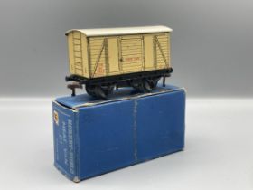 Hornby Dublo D1 S.R. Meat Van in Nr mint condition, a few minute marks to the sides, box VG with