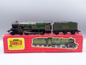 Hornby Dublo 2221 'Cardiff Castle' Locomotive, boxed. Locomotive in Nr-mint condition, box in Ex-