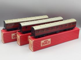 Three Hornby Dublo super detailed BR Suburban Coaches, mint boxed. Coaches comprise of 4083 1/2nd