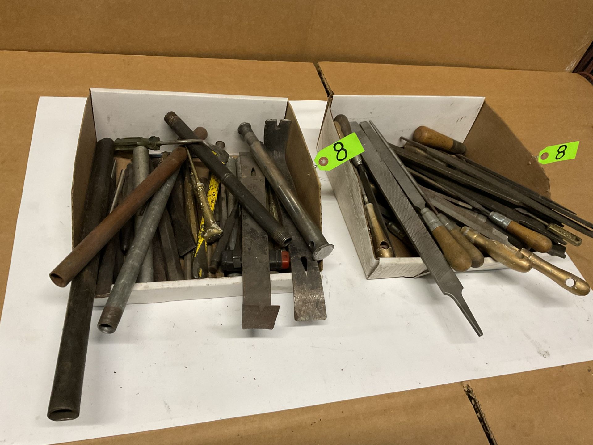 Large assortment of pry bars/ breaker bars/ files /chisels - Image 4 of 6