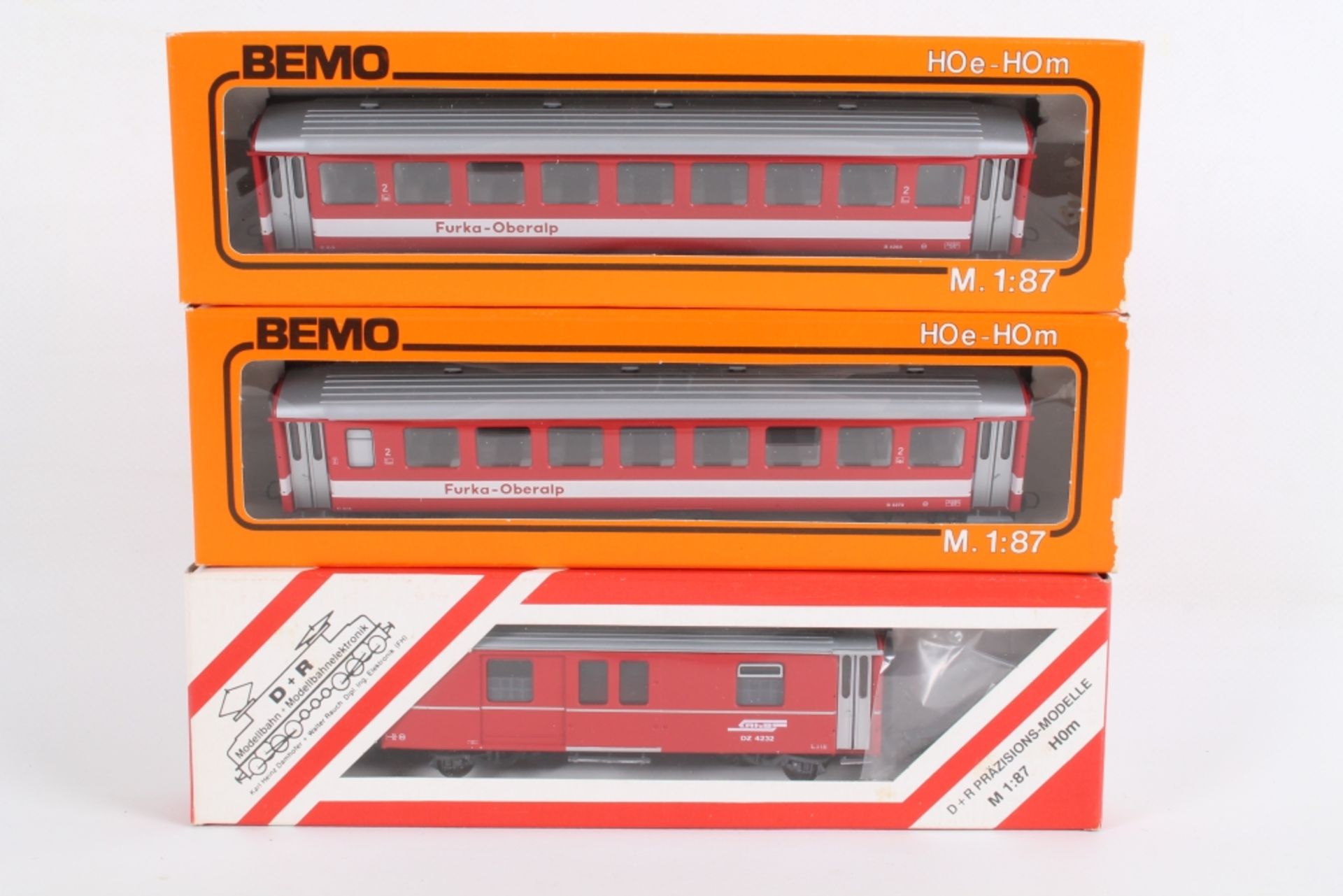 Bemo/D+R Modellbahn, drei Reisezugwagen
