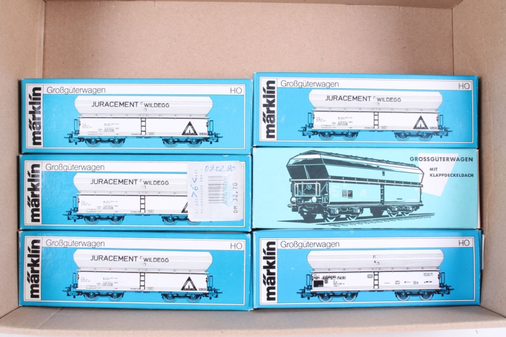 Märklin, sechs Schüttgutwagen 