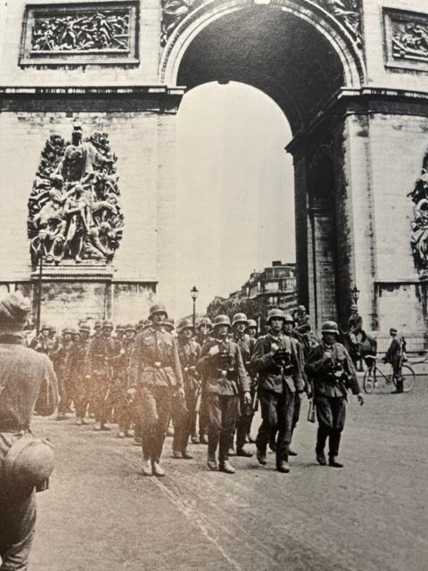 William Shirer "German troops in Arc de Triomphe" Print. - Image 4 of 6