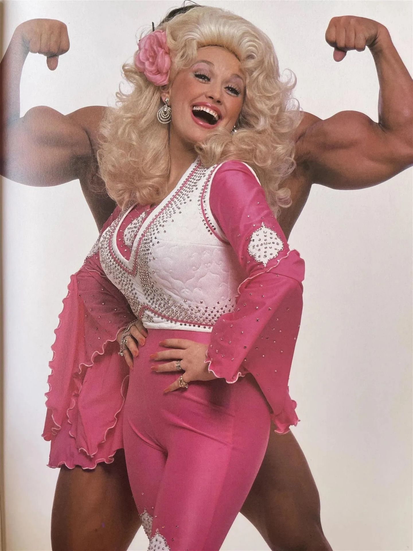 Annie Liebovitz "Dolly Parton, Arnold Schwarzenegger, New York City, 1977" Print.
