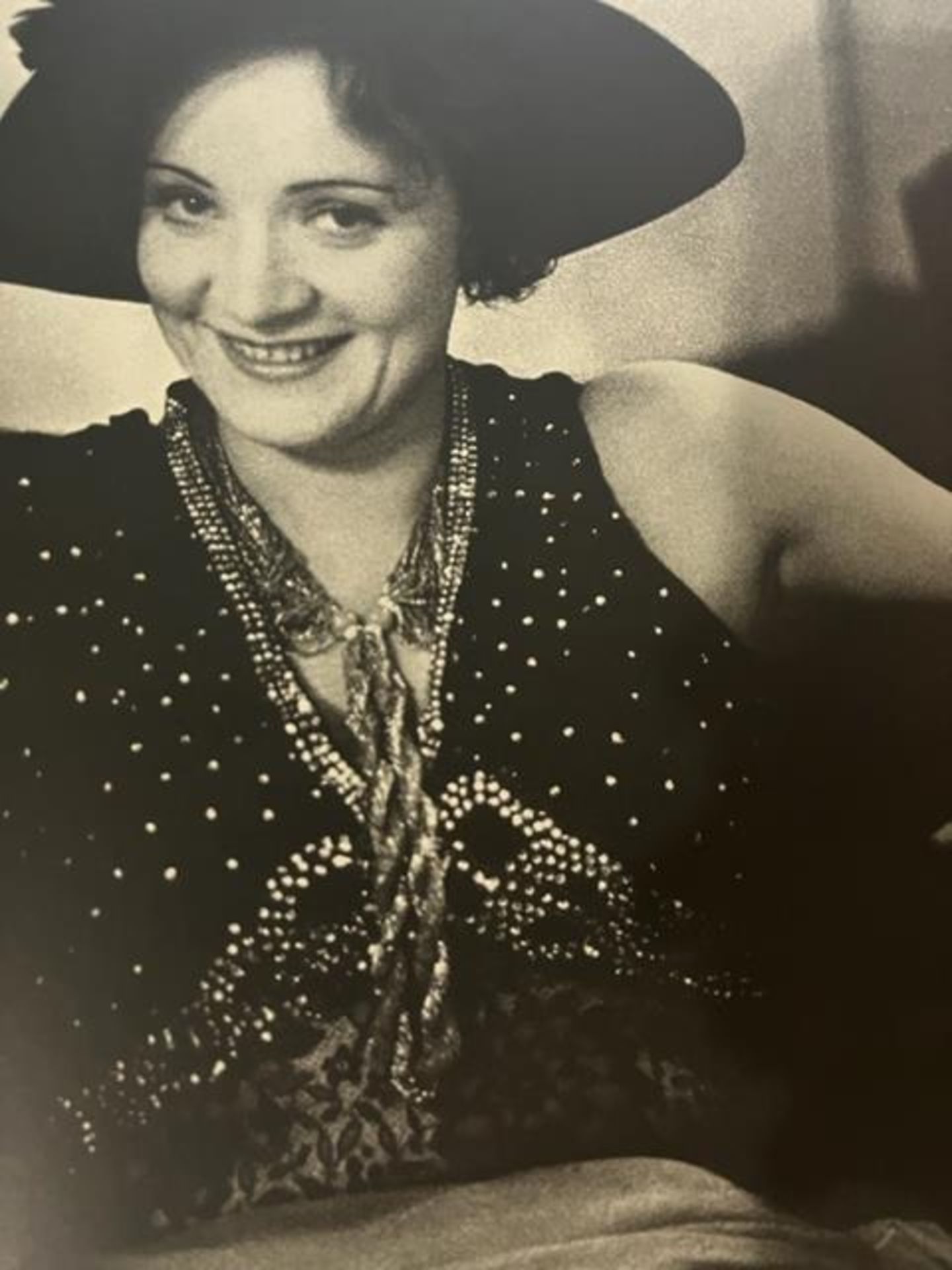 Alfred Eisenstaedt "Marlene Dietrich" Print. - Image 3 of 6