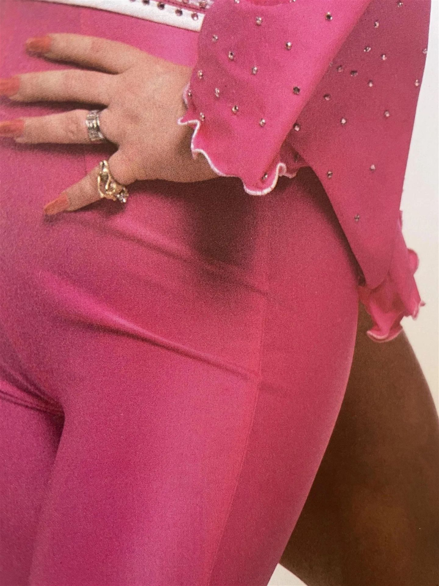 Annie Liebovitz "Dolly Parton, Arnold Schwarzenegger, New York City, 1977" Print.
 - Image 5 of 5
