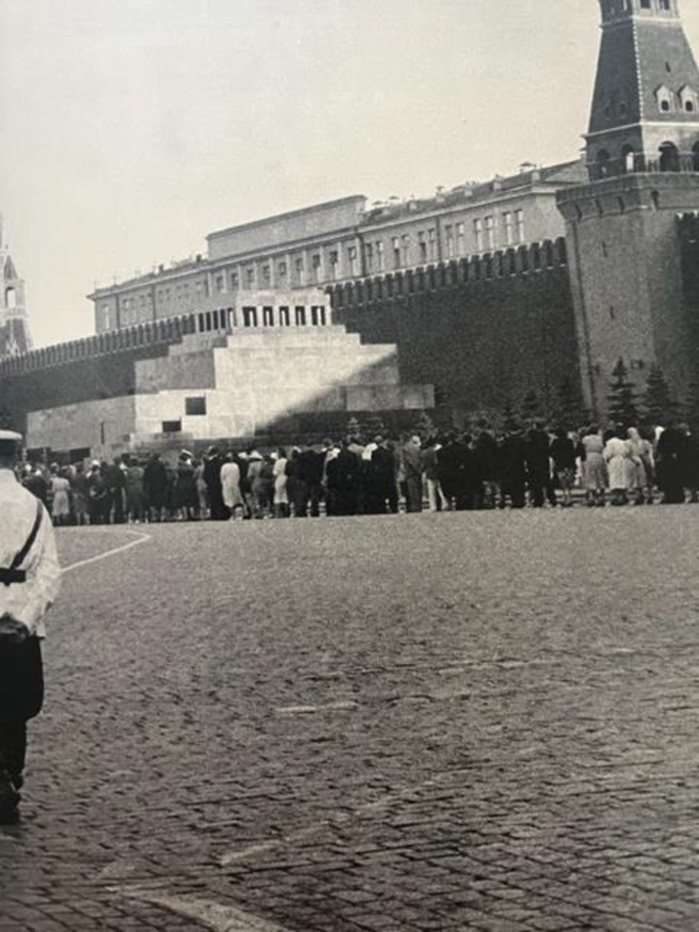 Henri Cartier-Bresson "Kremlin Walls" Print.  - Image 4 of 6