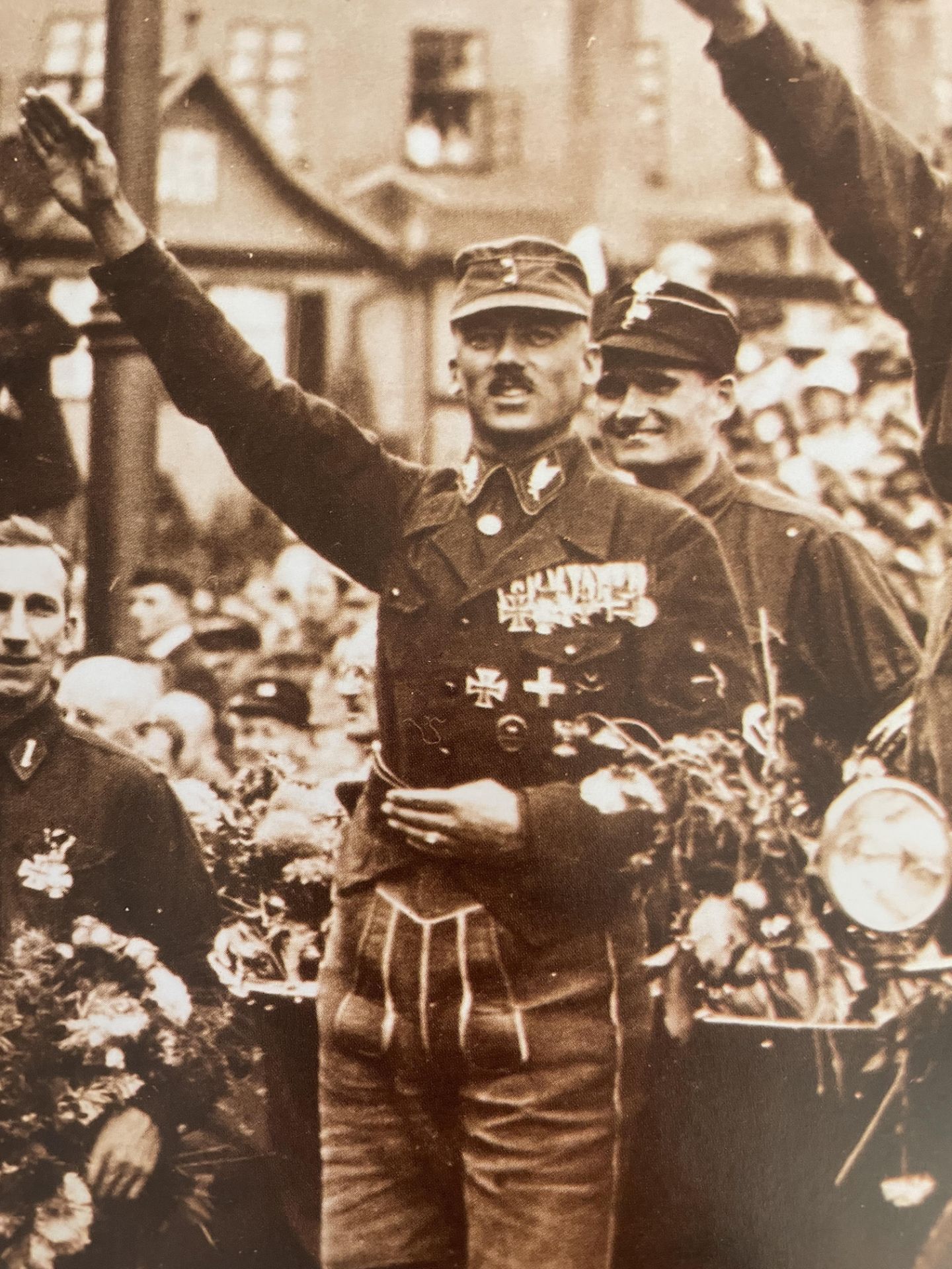 Germany WWII "Adolf Hitler, Nuremberg, 1927" Print - Bild 3 aus 6