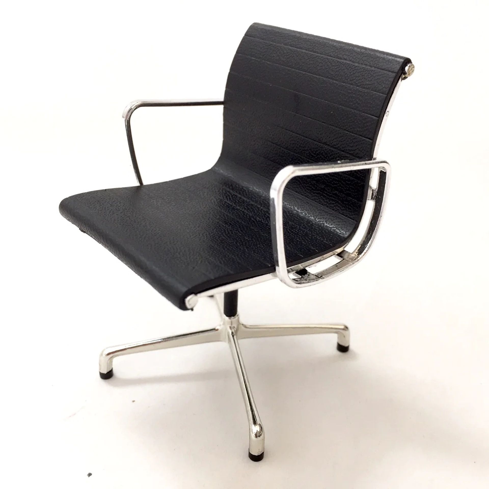 Eames Black Desk Chair Desk Display