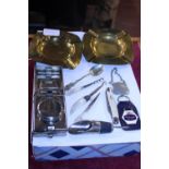 A job lot of assorted collectables including penknife etc