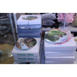 A large selection of assorted collectors plates including Royal Doulton & Wedgewood etc, postage