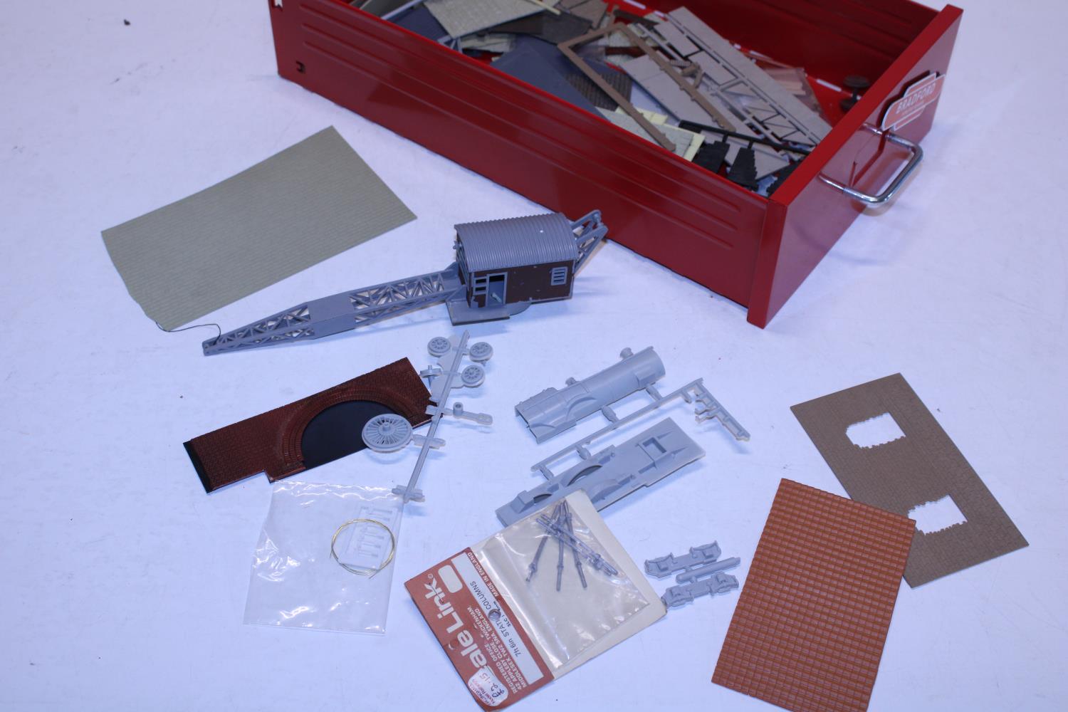 Six drawer metal filing cabinet and contents all railway model related. Postage unavailable - Image 6 of 6