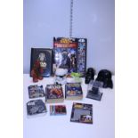 A job lot of Star Wars related ephemera and figures
