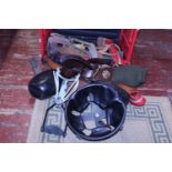 A job lot of assorted military items