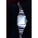 A vintage ladies 9CT gold bodied watch GW 15.25 grams