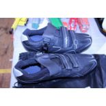 A pair of cycling shoes size 46