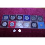 A job lot of assorted comemorative crown coins etc