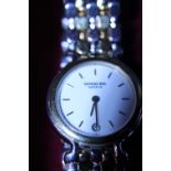 A ladies Raymond Weil watch (needs a battery)