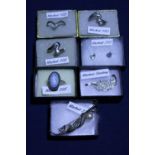 A selection of 925 silver jewellery