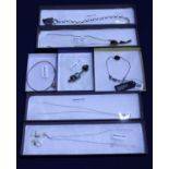 A selection of 925 silver jewellery and other items