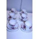 A Royal Vale bone china tea service (18 pieces)