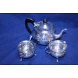 A Yeoman silver plated tea service