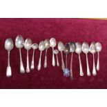 A job lot of assorted hallmarked silver teaspoons etc total weight 200g