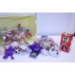 A box of assorted Pizza Hut toys and collectables etc