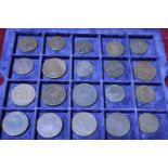 A tray of antique British coins & tokens