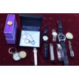 A job lot of assorted time pieces etc