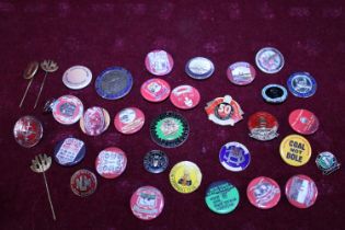 A job lot of assorted colliery mining badges etc