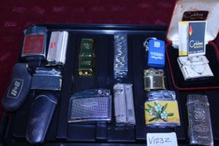 A job lot of assorted vintage cigarette lighters