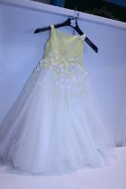 A Emma Bridal Gowns dress size 8