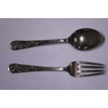 Two antique Chinese silver Tuck Chang spoon and fork set with dragon detailing to handle