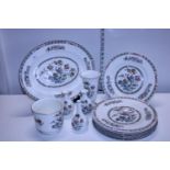 A selection of Wedgewood 'Kutani Crane' bone china