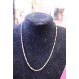 A 9ct gold chain 3.34g