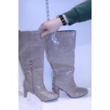 A new pair of ladies boots size 5