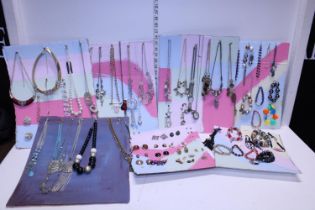 A job lot of assorted costume jewellery