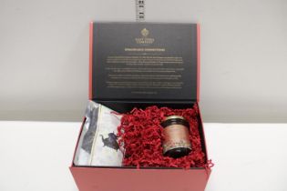 A East Indian Company gift set