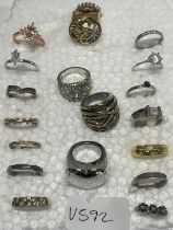 A good selection of costume jewellery rings