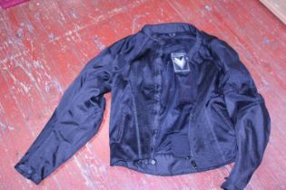 A Frank Thomas XXL jacket