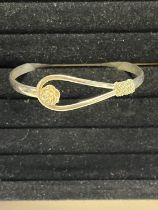 A .925 silver bangle