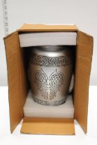 A new metal ashes urn