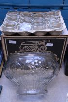 A boxed vintage punch bowl and glasses, shipping unavailable