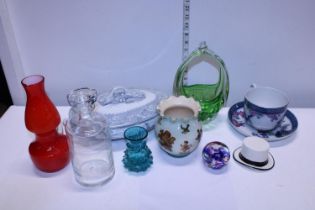 A job lot of assorted collectables including art glass