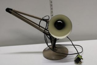 A original vintage Angle Poise desk lamp shipping unavailable